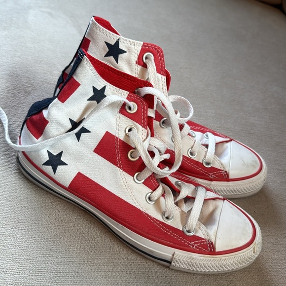 American Flag Converse High Top - Picture 4 of 12